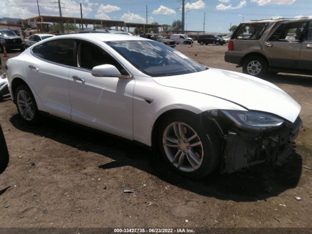 Tesla Model s (2015)