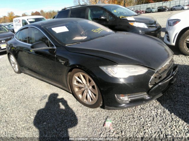 Tesla Model s (2015)