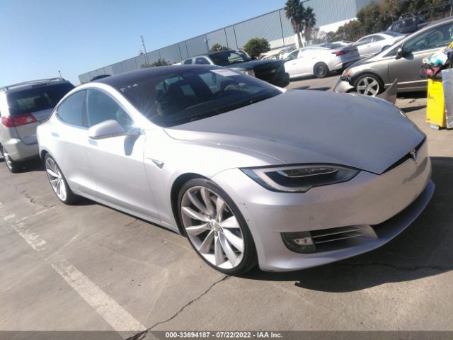 Tesla Model s (2016)