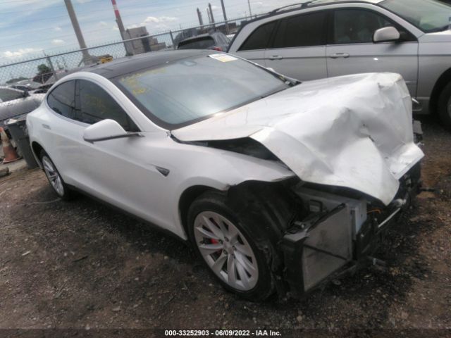 Tesla Model s (2015)