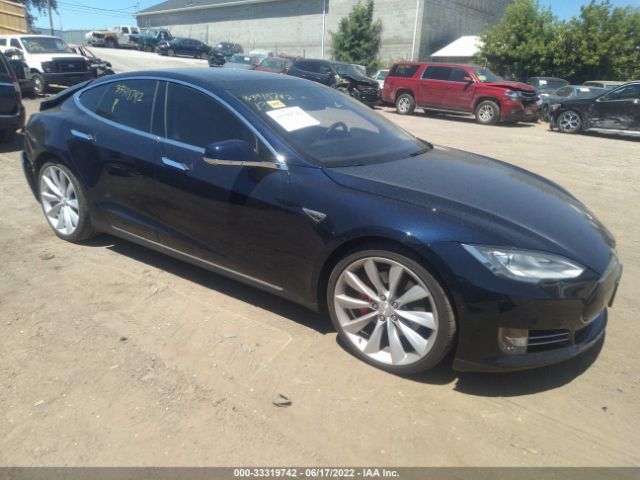 Tesla Model s (2015)