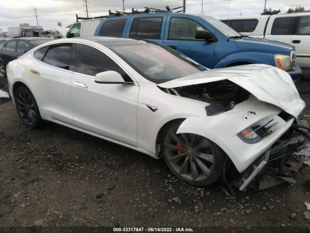 Tesla Model s (2016)