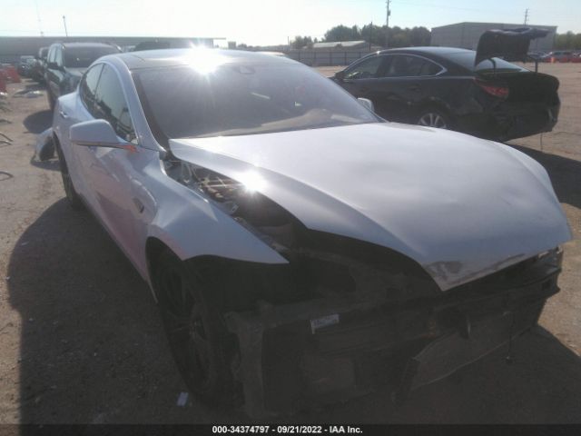 Tesla Model s (2015)
