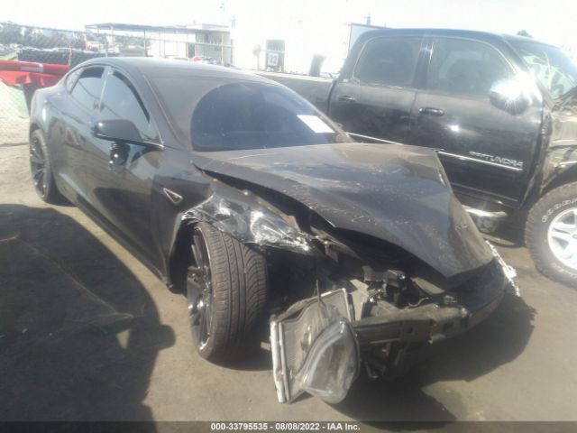 Tesla Model s (2016)
