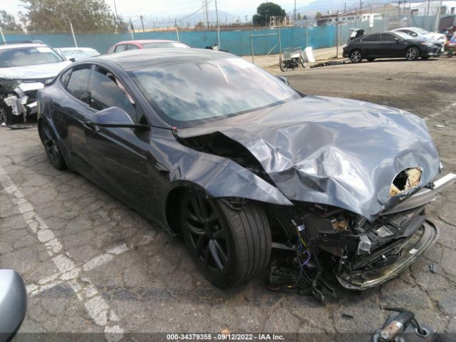 Tesla Model s (2022)