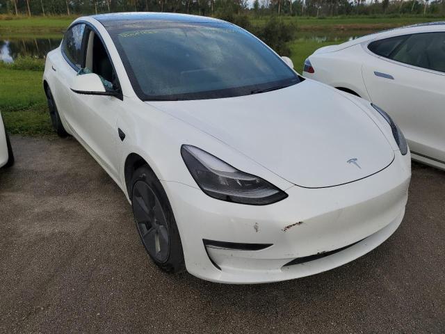 Tesla Model 3 (2021)