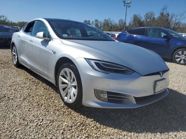 Tesla Model s (2017)