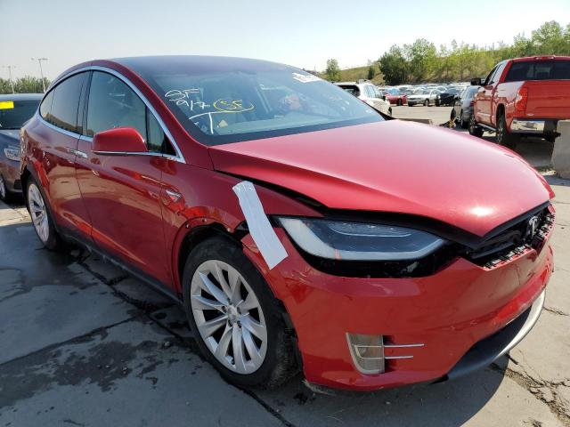 Tesla Model x (2016)