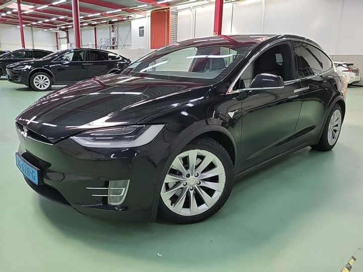 Tesla Model (2017)
