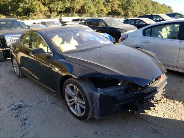 Tesla Model s 85 (2015)