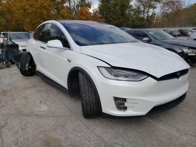 Tesla Model x (2017)