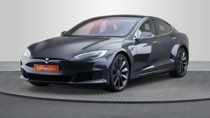Tesla Model s (2017)