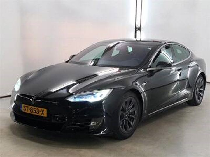 Tesla Model s (2018)