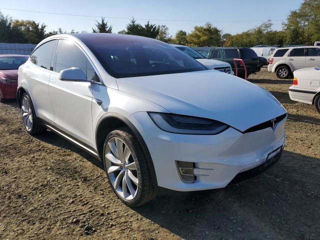 Tesla Model x (2017)