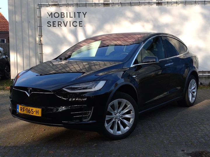 Tesla Model (2017)