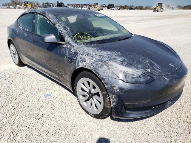 Tesla Model 3 (2022)