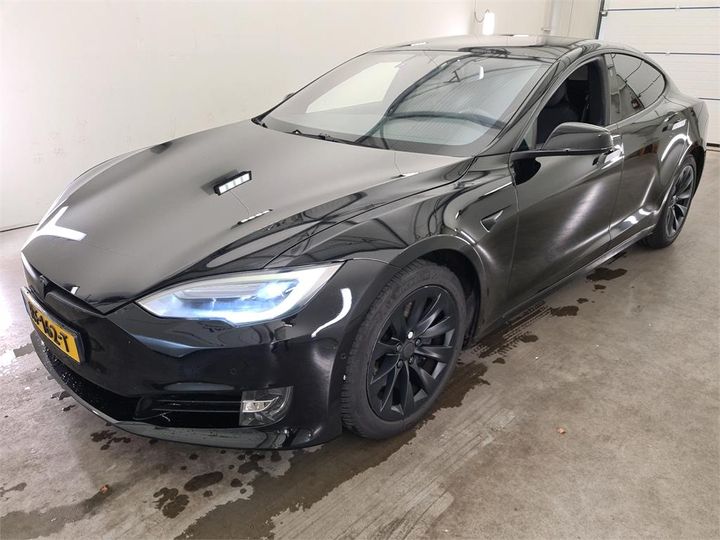 Tesla Model (2017)