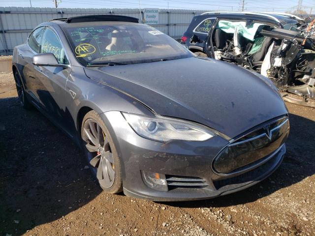 Tesla Model s (2016)