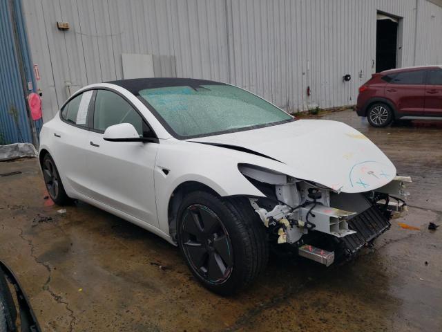 Tesla Model 3 (2021)