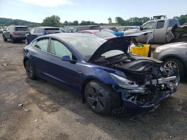 Tesla Model 3 (2022)