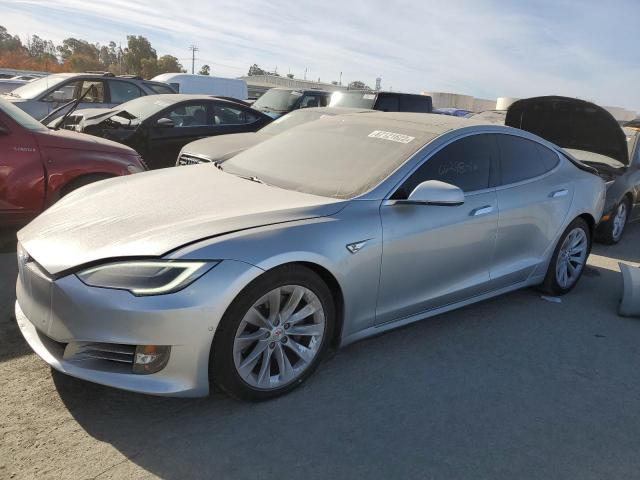 Tesla Model s (2016)