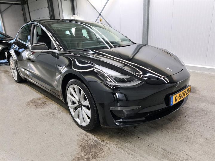 Tesla 3 (2019)