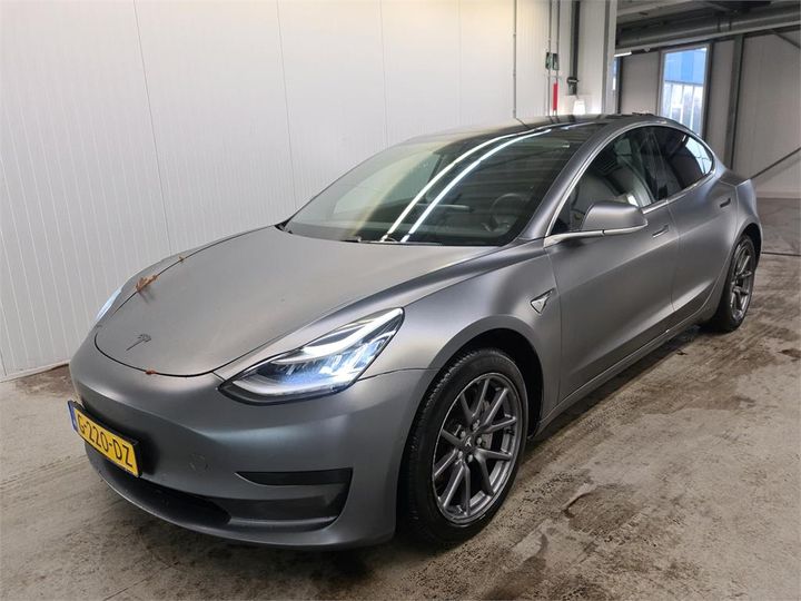 Tesla 3 (2019)