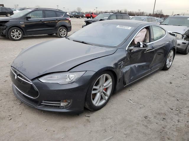 Tesla Model s 85 (2015)