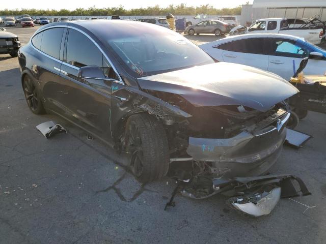 Tesla Model x (2019)