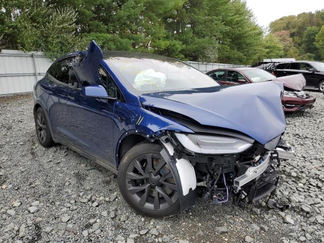 Tesla Model x (2022)