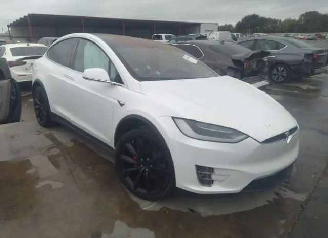 Tesla Model x (2018)