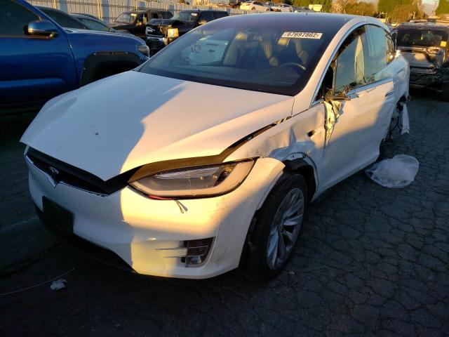Tesla Model x (2016)
