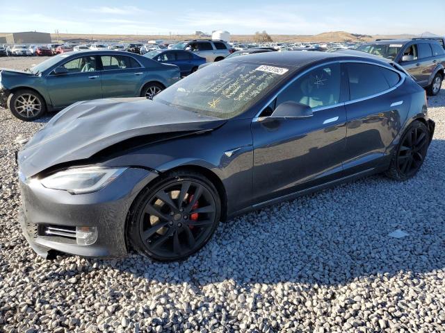 Tesla Model s (2018)