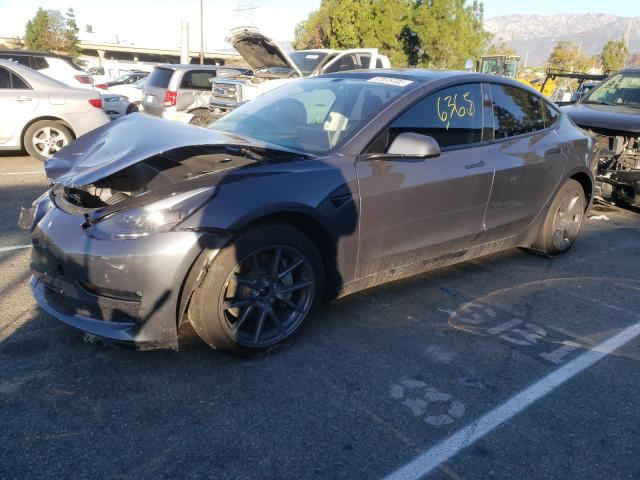 Tesla Model 3 (2022)