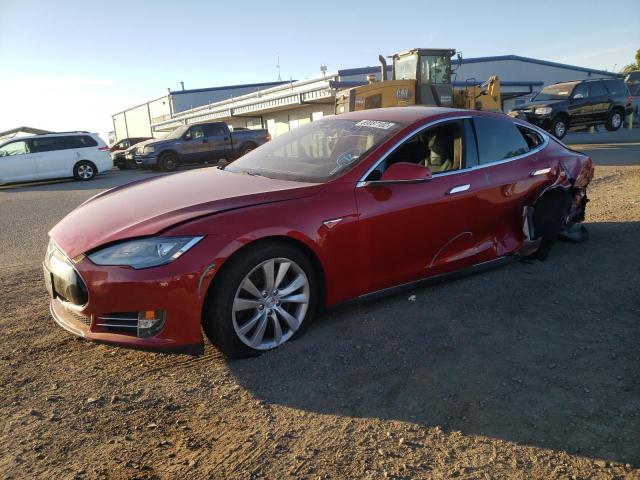 Tesla Model s (2015)