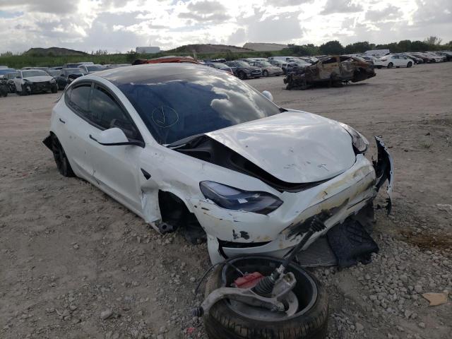 Tesla Model 3 (2022)