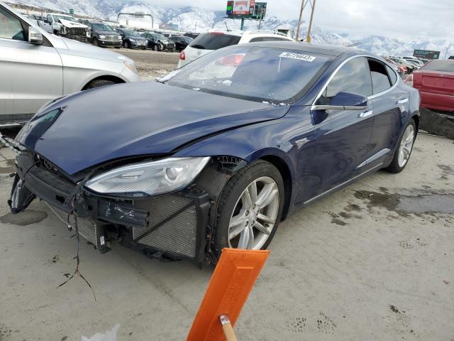Tesla Model s (2015)