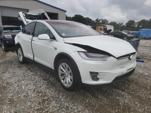 Tesla Model x (2020)