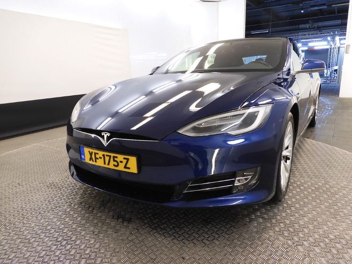 Tesla Model s (2018)
