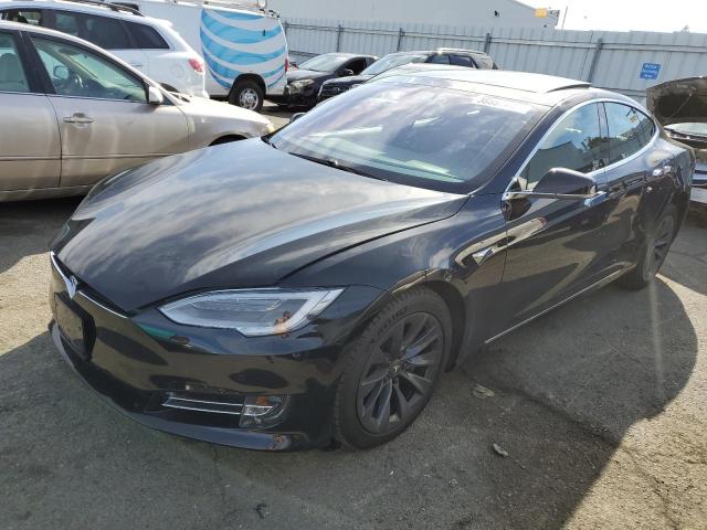 Tesla Model s100d (2018)