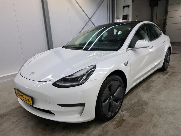 Tesla 3 (2019)