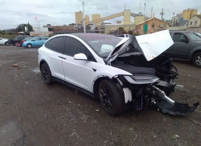 Tesla Model x (2022)