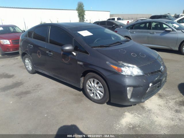 Toyota Prius plug-in (2012)
