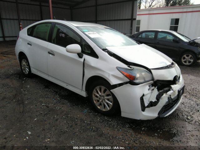 Toyota Prius plug-in (2012)