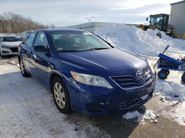 Toyota Camry base (2010)