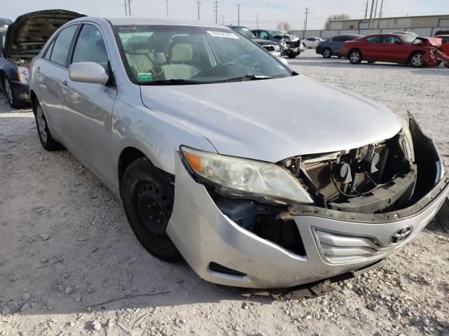 Toyota Camry base (2010)