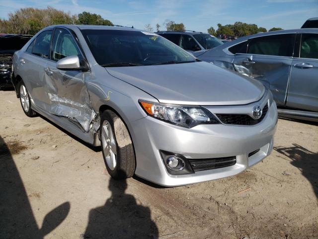Toyota Camry (2012)