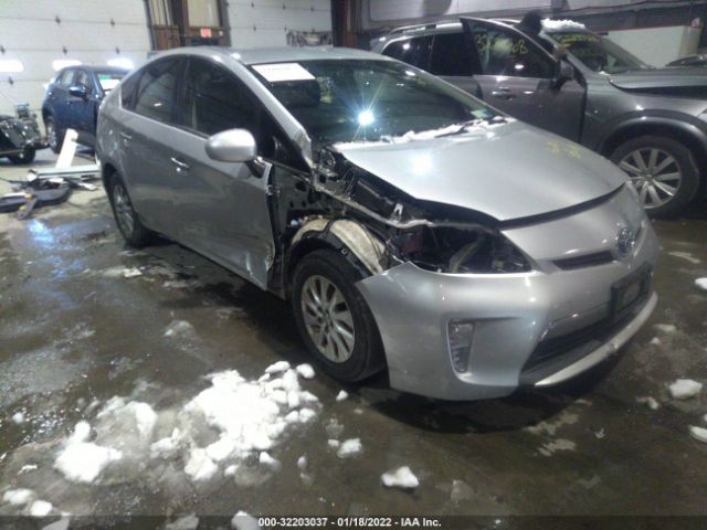 Toyota Prius plug-in (2013)