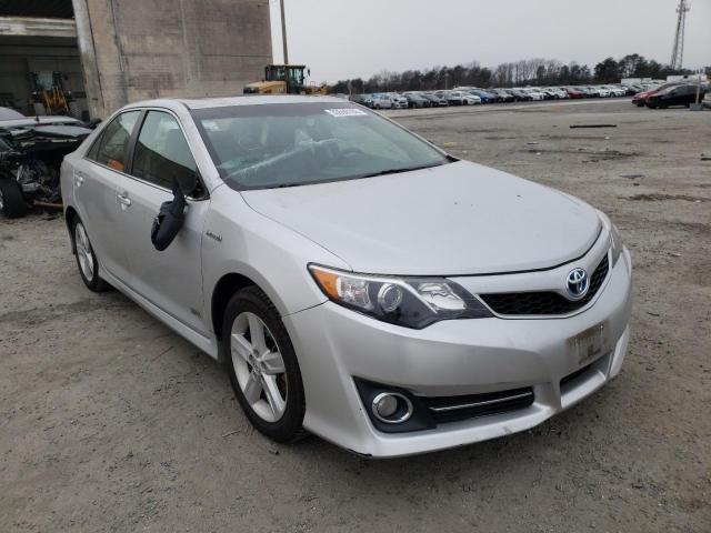 Toyota Camry hybr (2014)