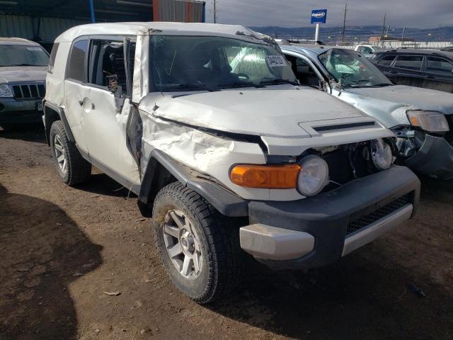 Toyota Fj cruiser (2014)